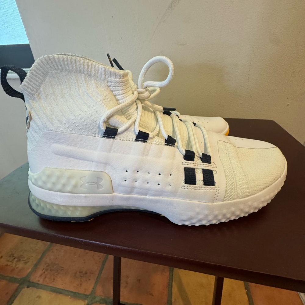 Men’s Under Armour Project Rock 1 Training Shoes by Under Armour and Dwayne Rock